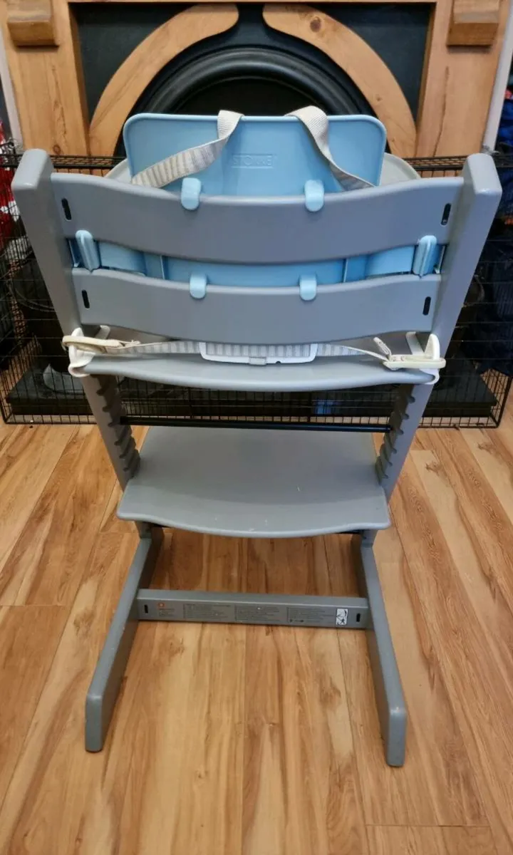Stokke Tripp Trapp high chair with accessories - Image 2