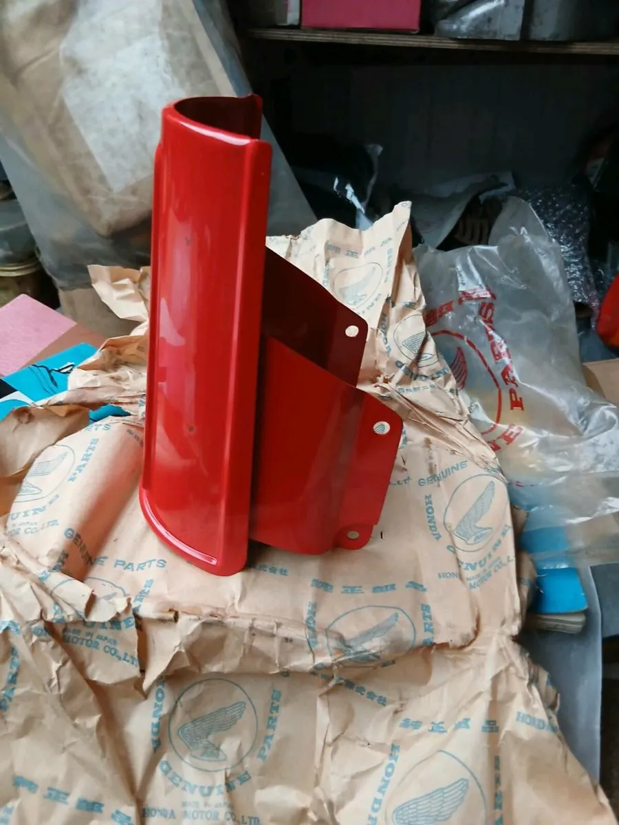 Honda 50 C100 ignition lock set. - Image 2