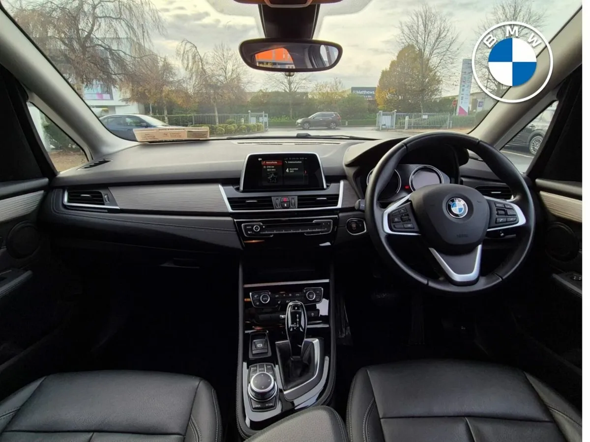 BMW 2-Series 218i Luxury Active Tourer - Image 4