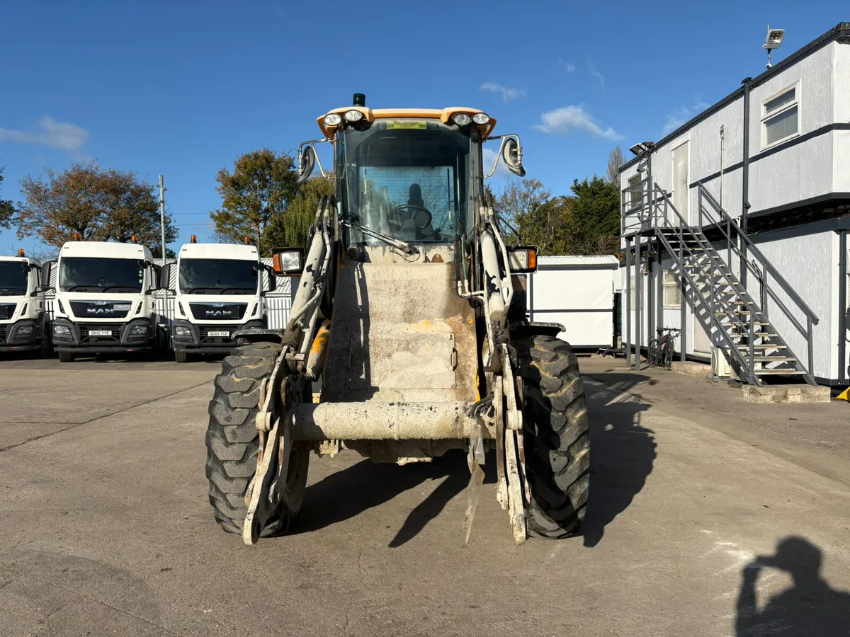 2007 JCB 411 LOADER - Image 4