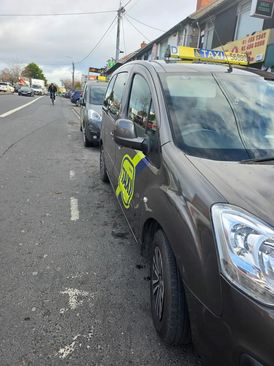 Taxi for rent - Image 2