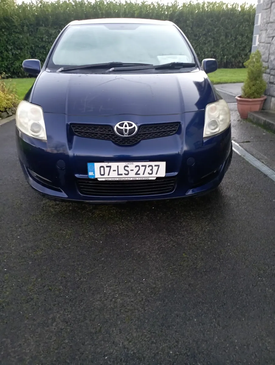 Toyota Auris  1.4 Petrol 2007 - Image 1