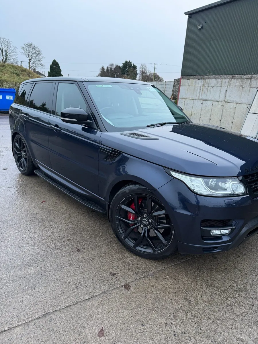 Range Rover Sports 5 seater N1 - Image 1