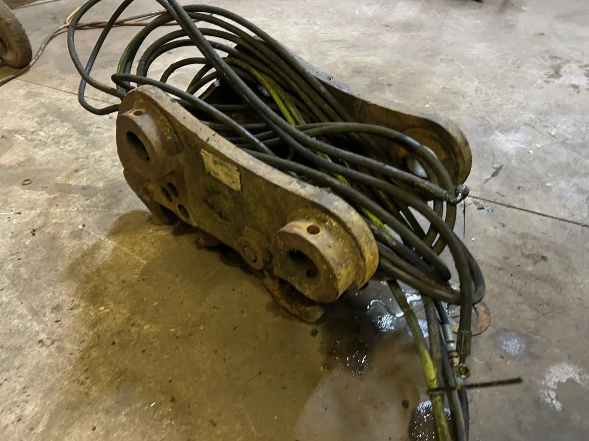 Dromone ((65mm)) Quick Hitch - Image 3