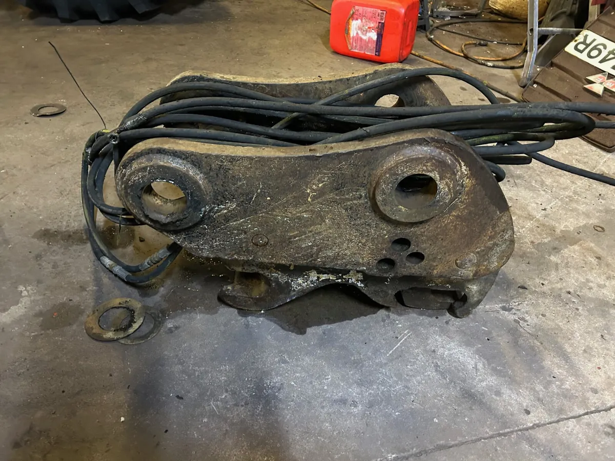 Dromone ((65mm)) Quick Hitch - Image 4