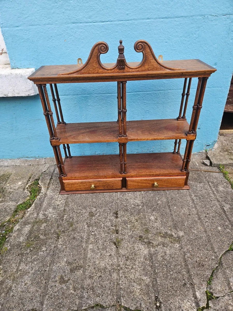 Vintage Georgian Style Mahogany Wall Hanging Shelv - Image 2