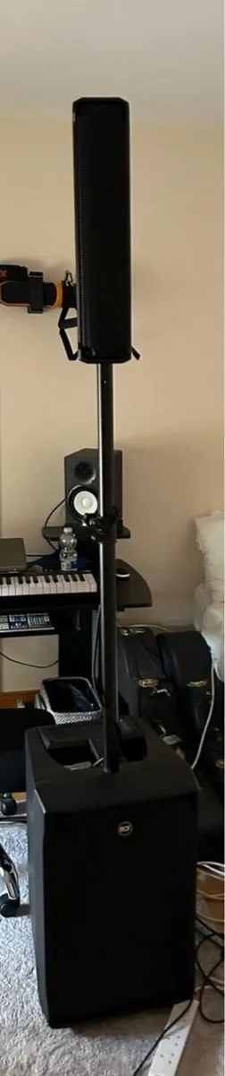 RCF EVOX J8 - Image 1