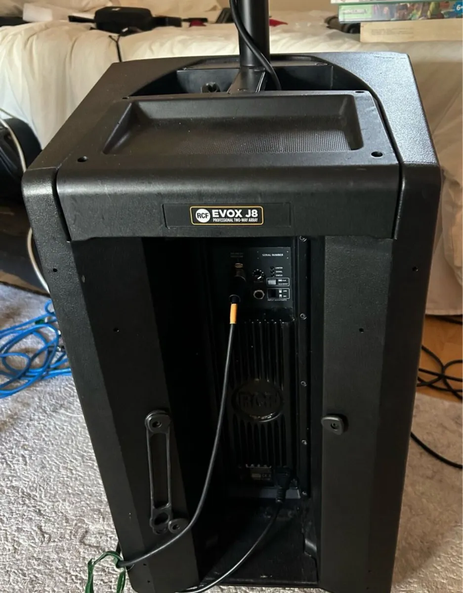 RCF EVOX J8 - Image 2