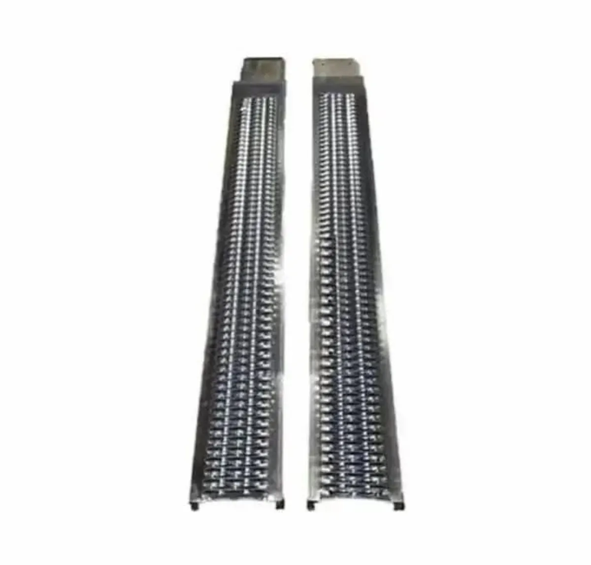 Brand new galvanised steel loading ramps - Image 3