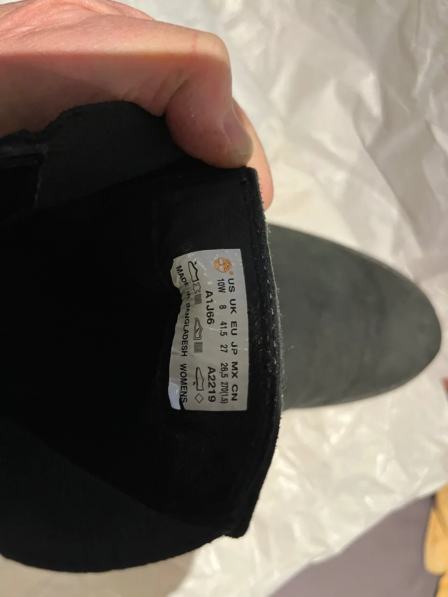 Ladies Timberland Boots Size 8 - Image 4