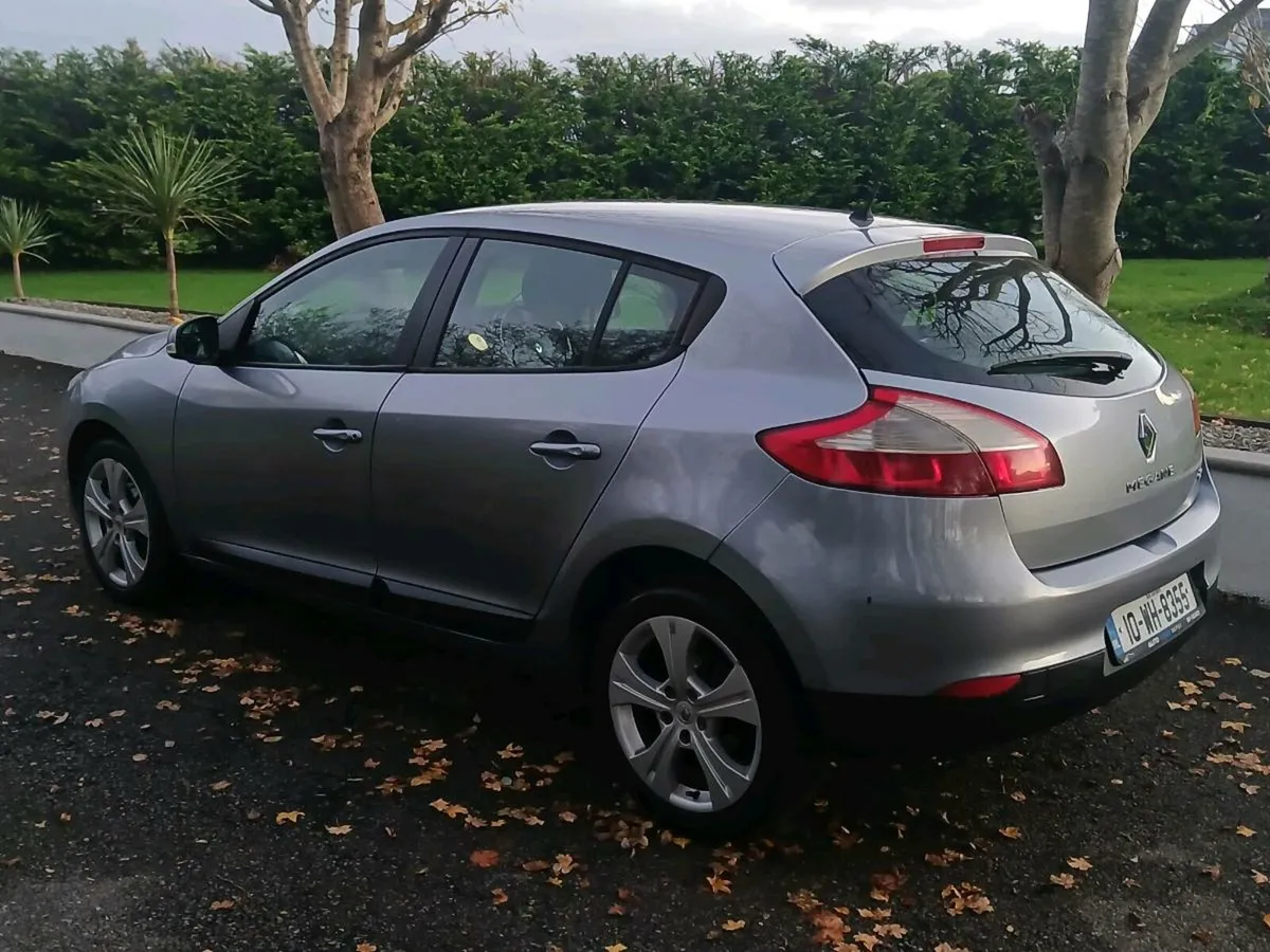 2010 renault megane - Image 3