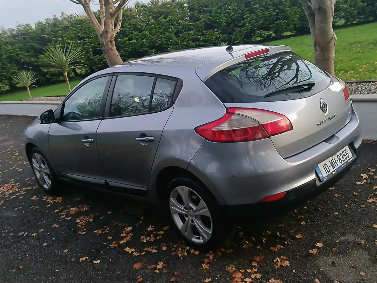 2010 renault megane - Image 4