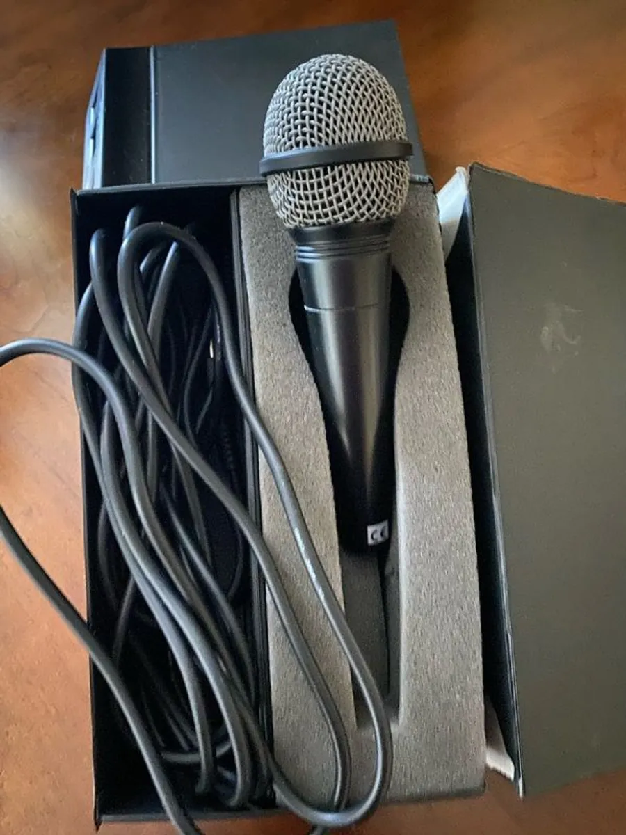 Omnitronic M-52 Dynamic studio microphone - Image 1