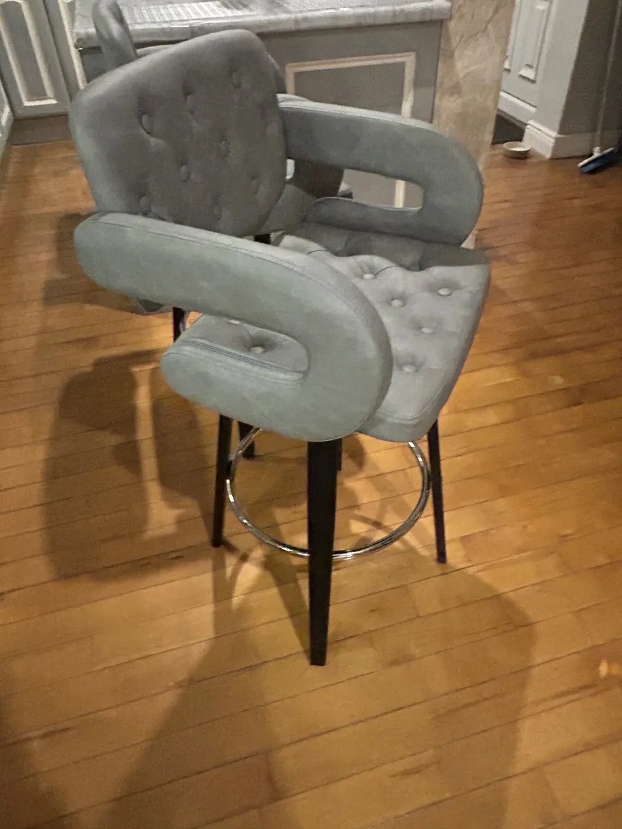 Counter swivel stools - Image 3