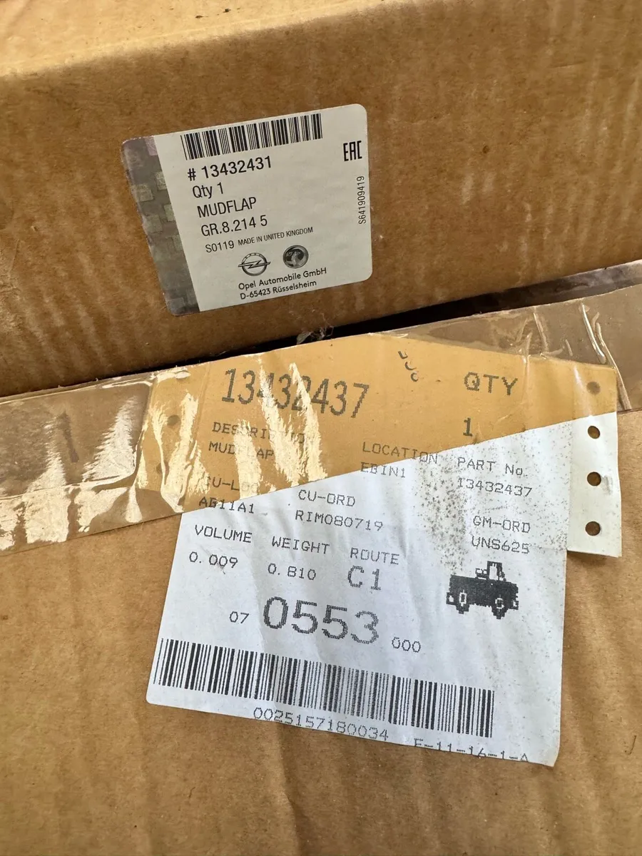 Opel Astra Mud Flaps - Image 4