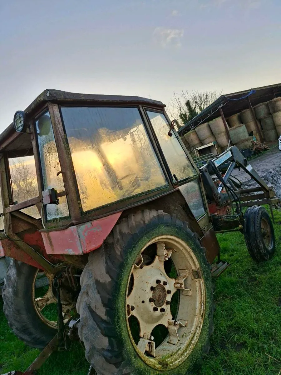 ZETOR 6718 WITH QUICKE LOADER - Image 3