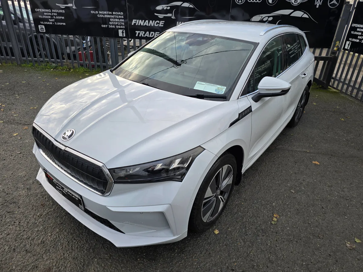 232 Skoda Enyaq 80kw, 530km Range, LOW MILES - Image 3