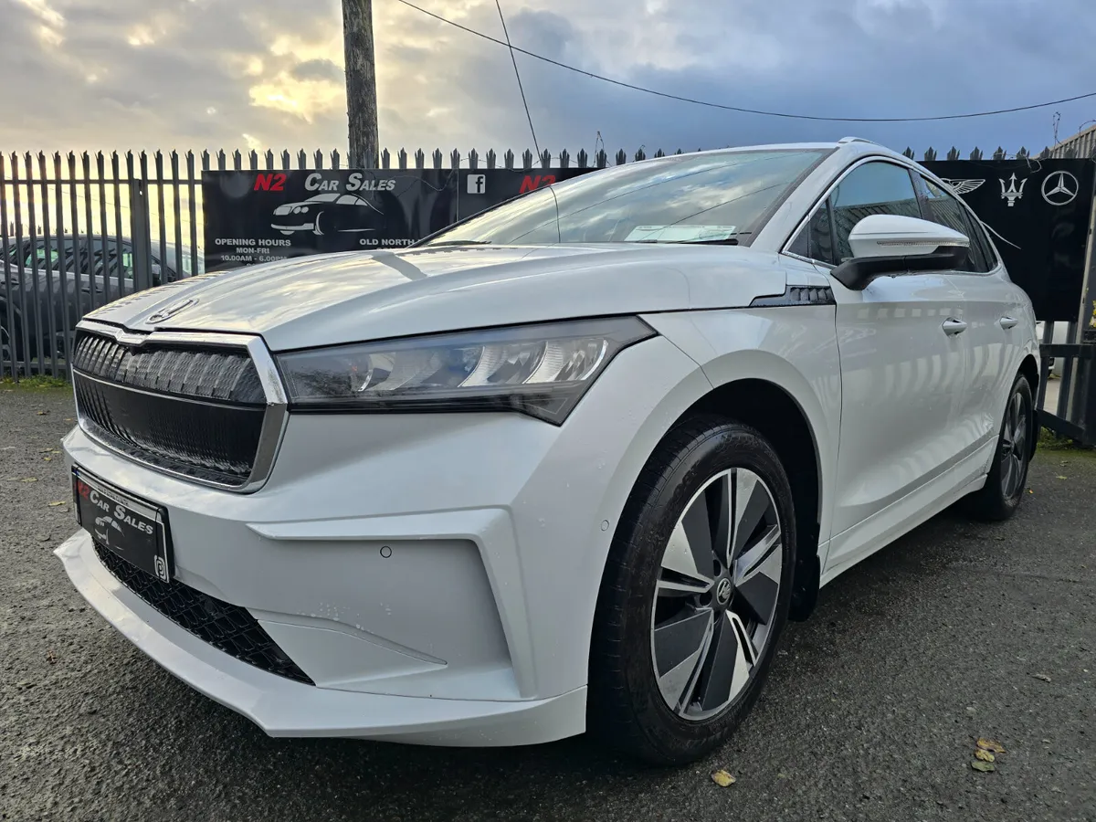 232 Skoda Enyaq 80kw, 530km Range, LOW MILES - Image 2