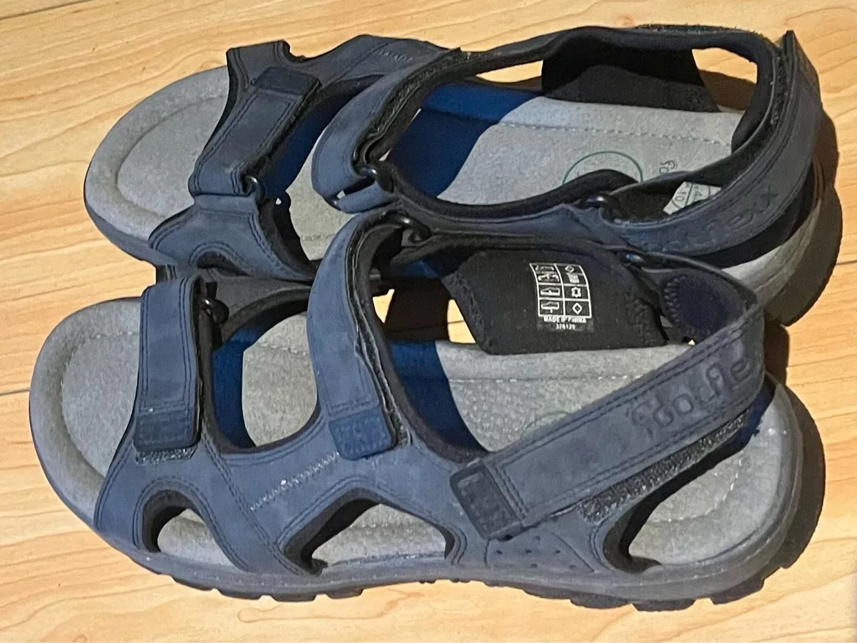 sandals - Image 1