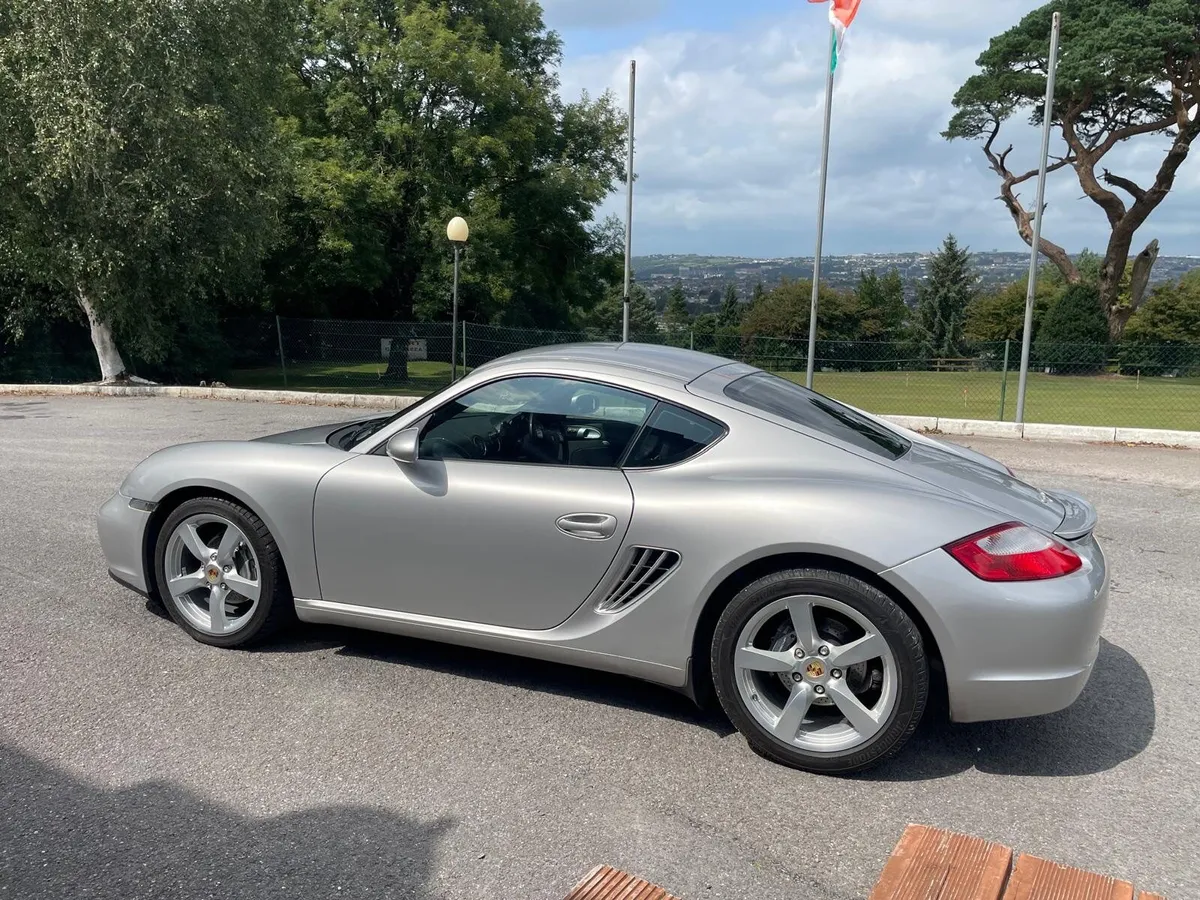 Porsche Cayman 2008 - Image 1