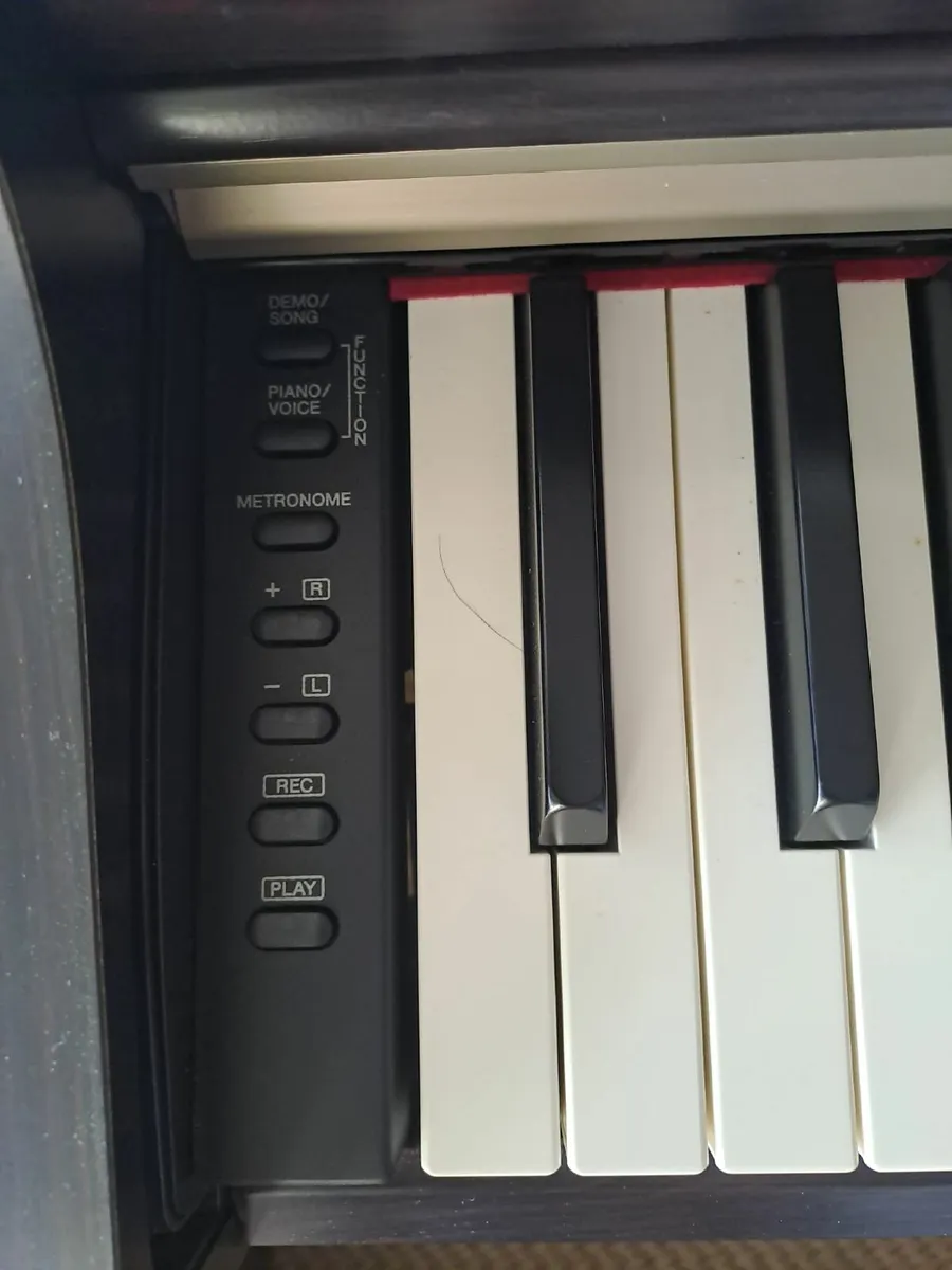 Yamaha Electric Piano Arius 162 - Image 2