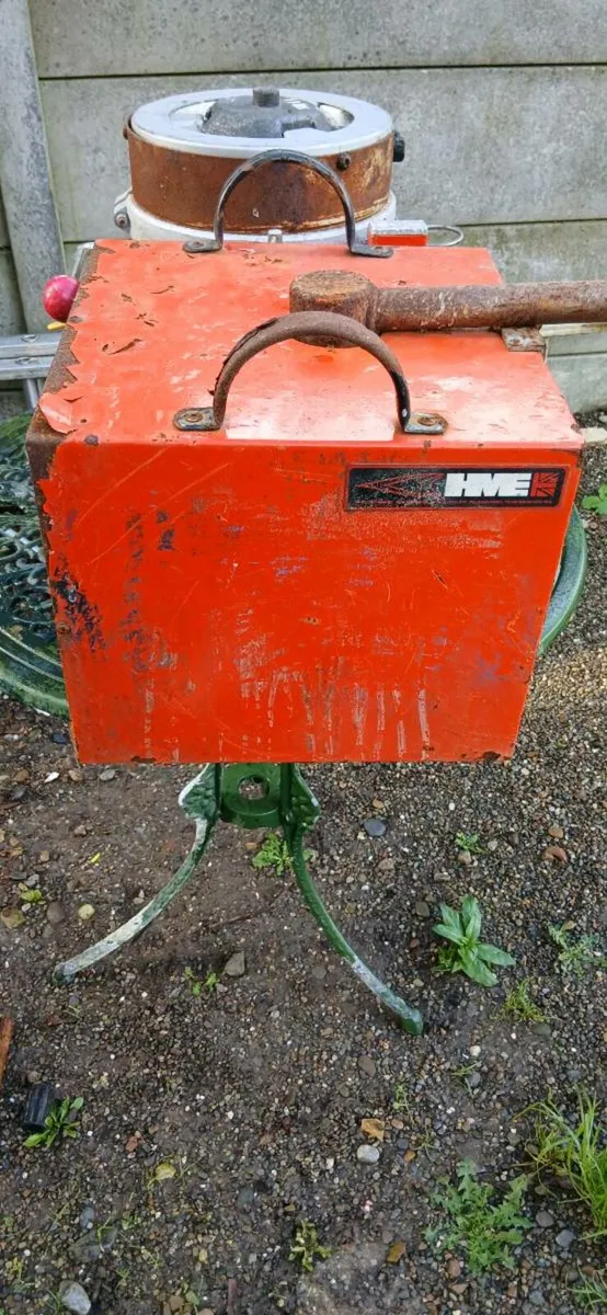 Flamefast cm 350 crucible furnace - Image 2