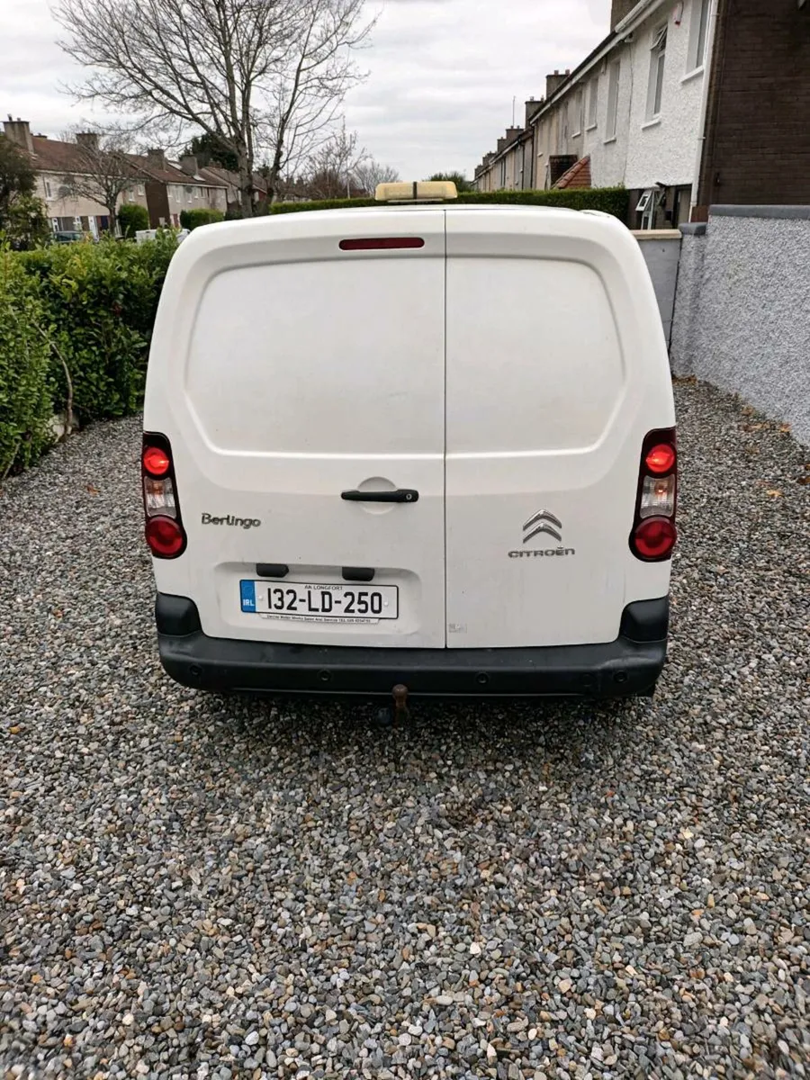 2013 Citroën Berlingo DOE 3/26 3SEATER PRICE €2750 - Image 4