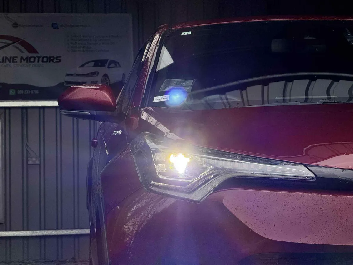 2017 Toyota CHR Immaculate condition available now - Image 2