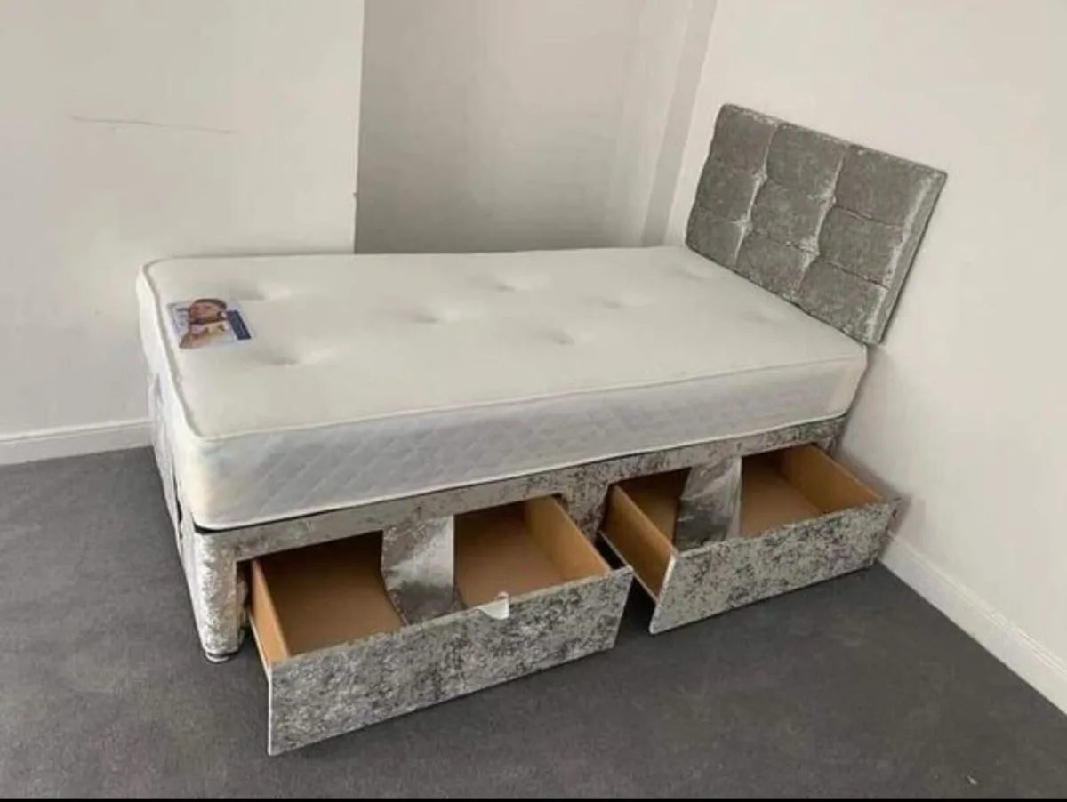 Divan beds and mattress - Image 2