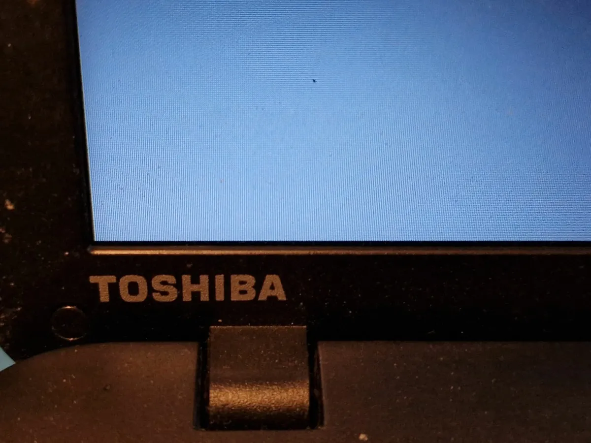 Toshiba Satellite Pro C50-A-1E4 Laptop, 8GB, 500GB - Image 4