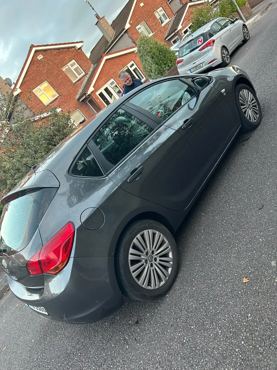 2011, Vauxhall Opel Astra, 1.4, NCT 08/26, TAX 02/ - Image 3