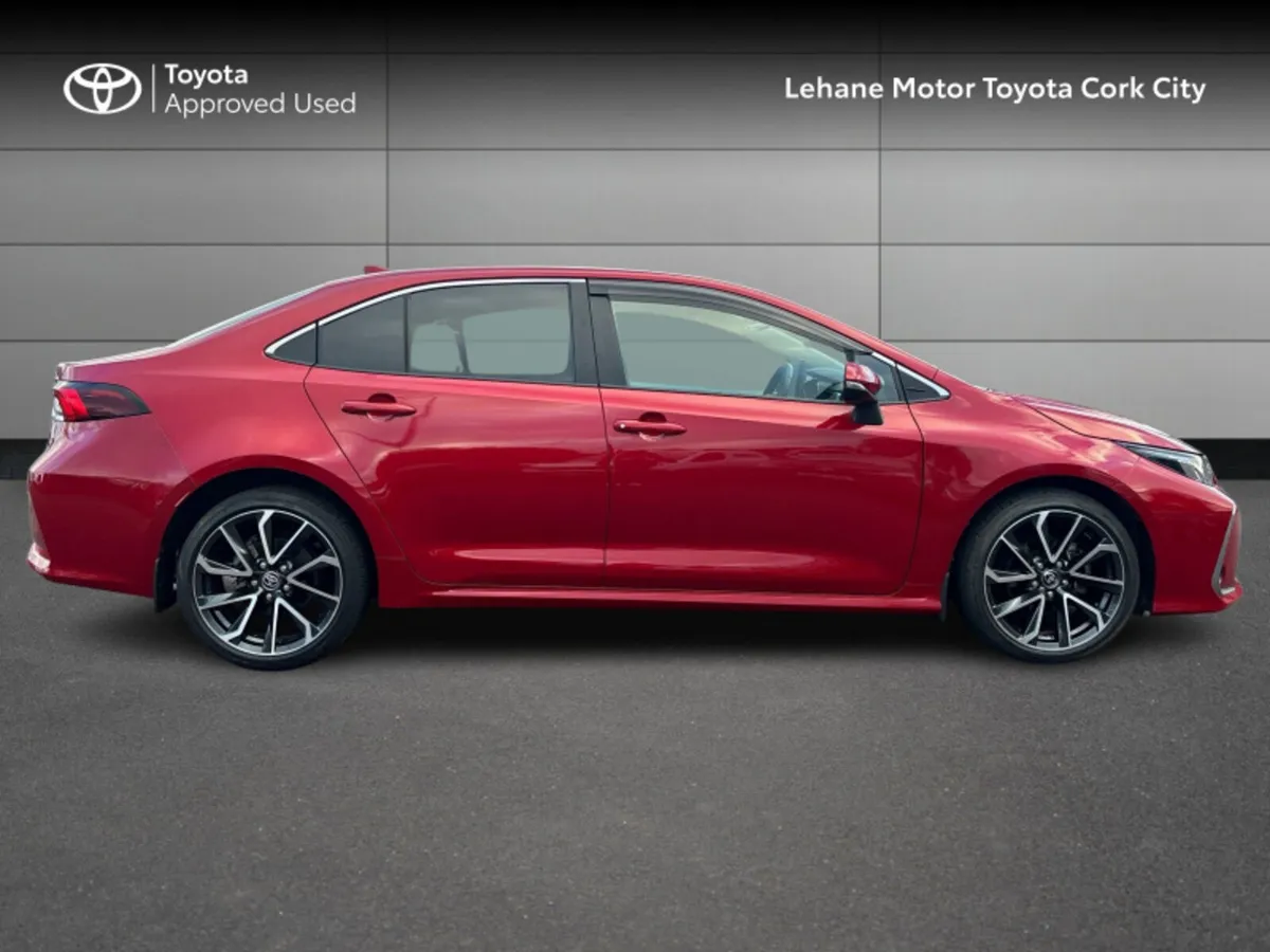 Toyota Corolla SOL SALOON 4DR AUTO - Image 3