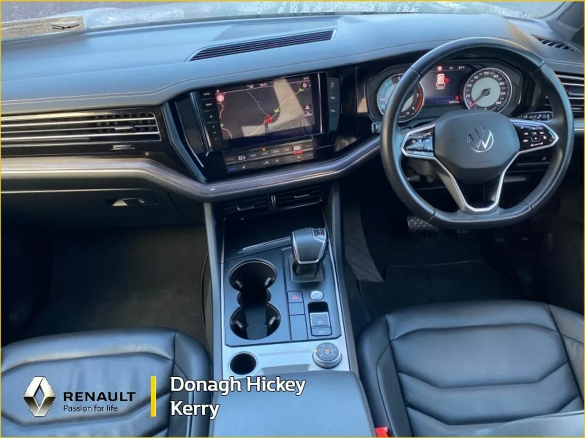 Volkswagen Touareg TOUAREG COMM 3.0 TDI 231BHP - Image 2