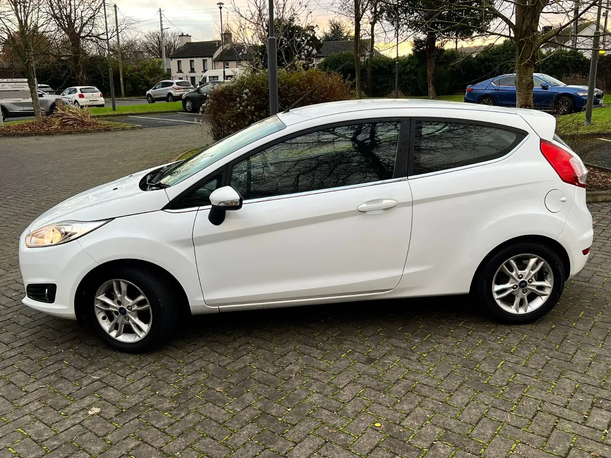Ford Fiesta 2014 1.0 Petrol new nct 1/27 low km - Image 4
