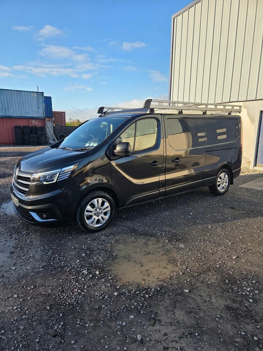 Renault Trafic 2023 - Image 1