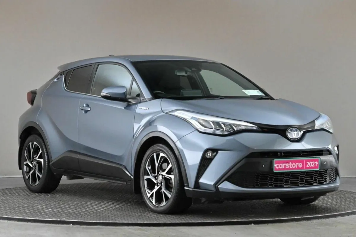 Toyota C-HR 1.8 HYBRID SPORT **REVERSE CAM**PARK S - Image 1