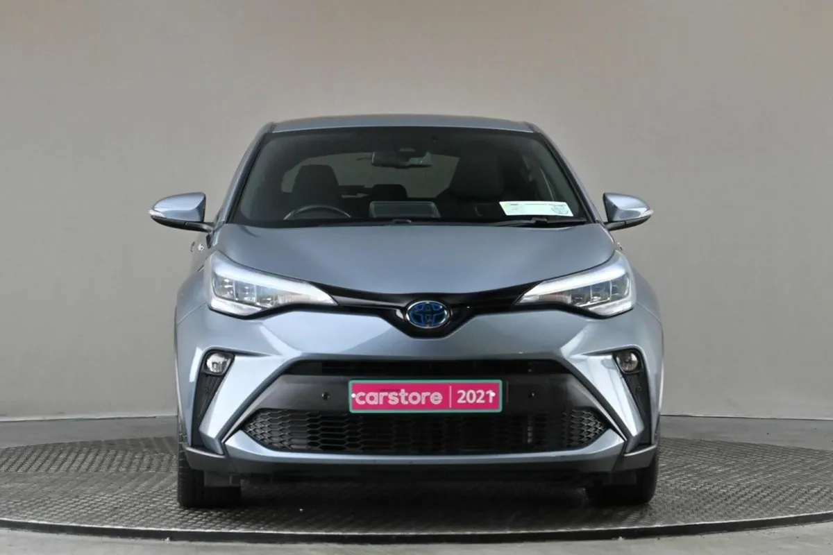 Toyota C-HR 1.8 HYBRID SPORT **REVERSE CAM**PARK S - Image 2