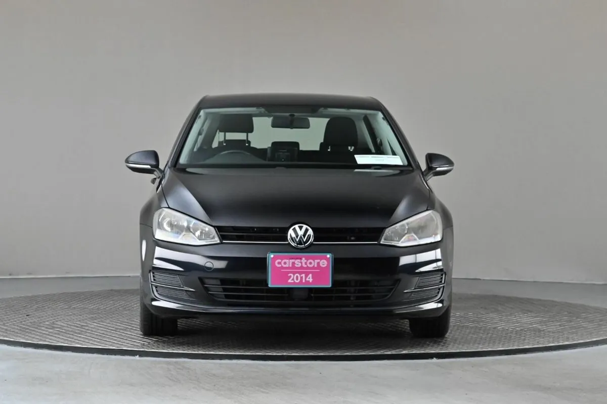 Volkswagen Golf 1.2 TSI DSG BLUEMOTION **1 YEAR WA - Image 2