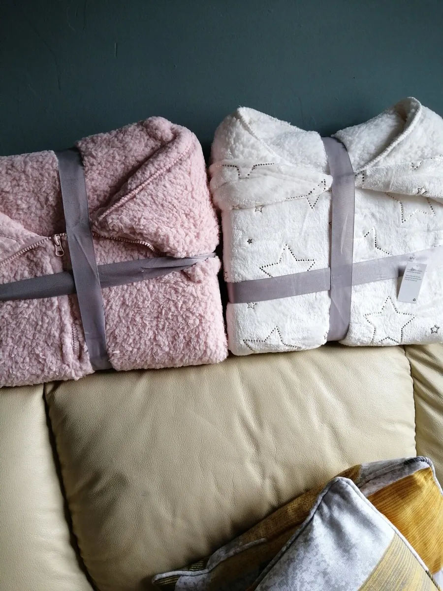 Lovely studies - Image 1