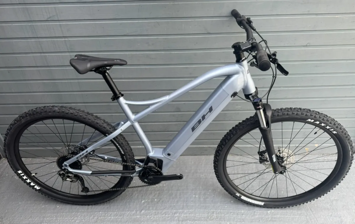 Free Delivery - BH Atom Electric bikes - Image 3
