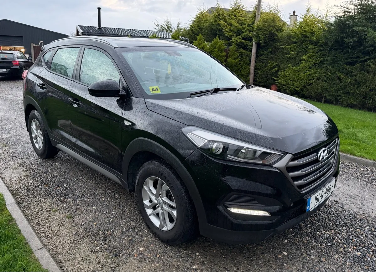 Hyundai Tucson - Image 1