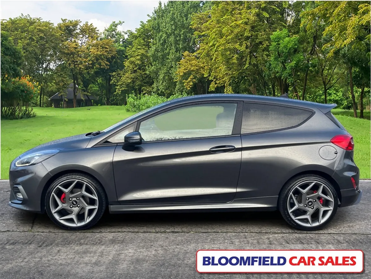 Ford Fiesta 1.5 ST-3 TURBO - Image 4