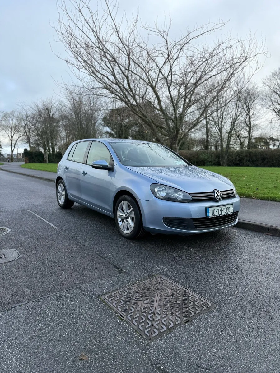 2010 GOLF AUTOMATIC FRESH NCT 10-25 - Image 1