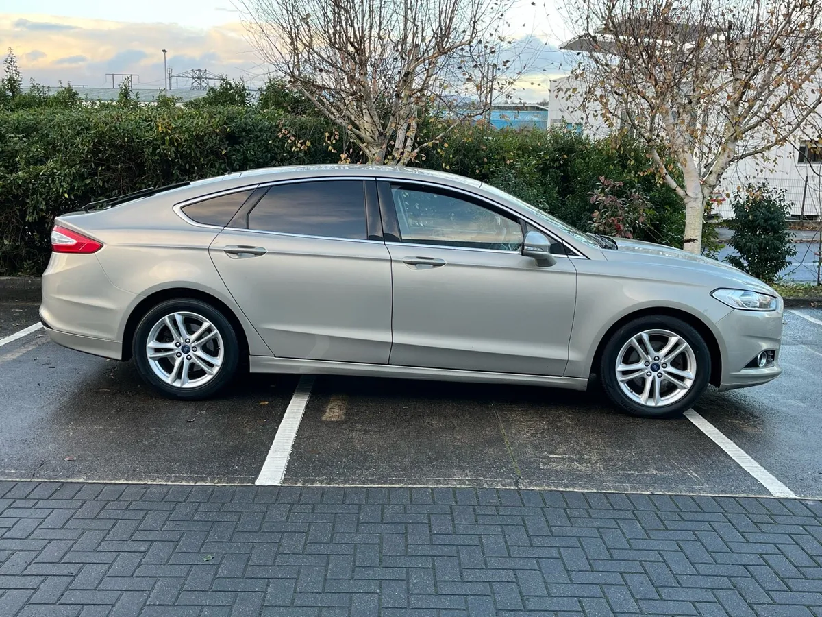 2017 Mondeo Titanium, 1 Previous Owner, - Image 4
