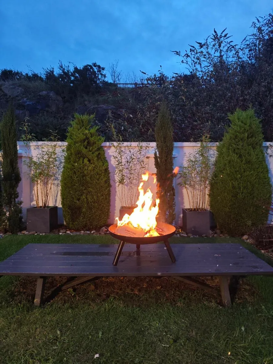 fire pit with tripod grill Dublin 18 - Image 1