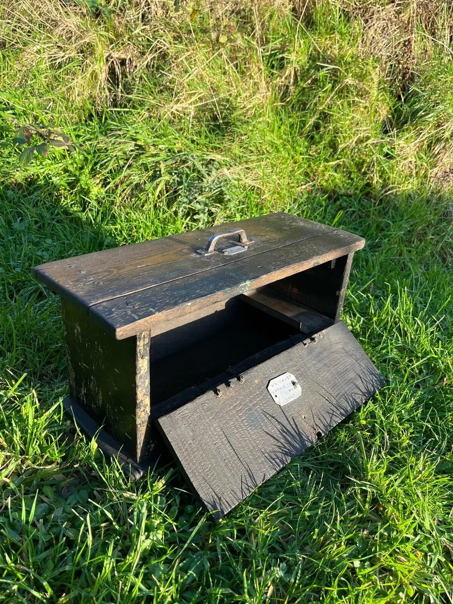 1920s W.M Canty Cork Garage Tool Box - Image 1