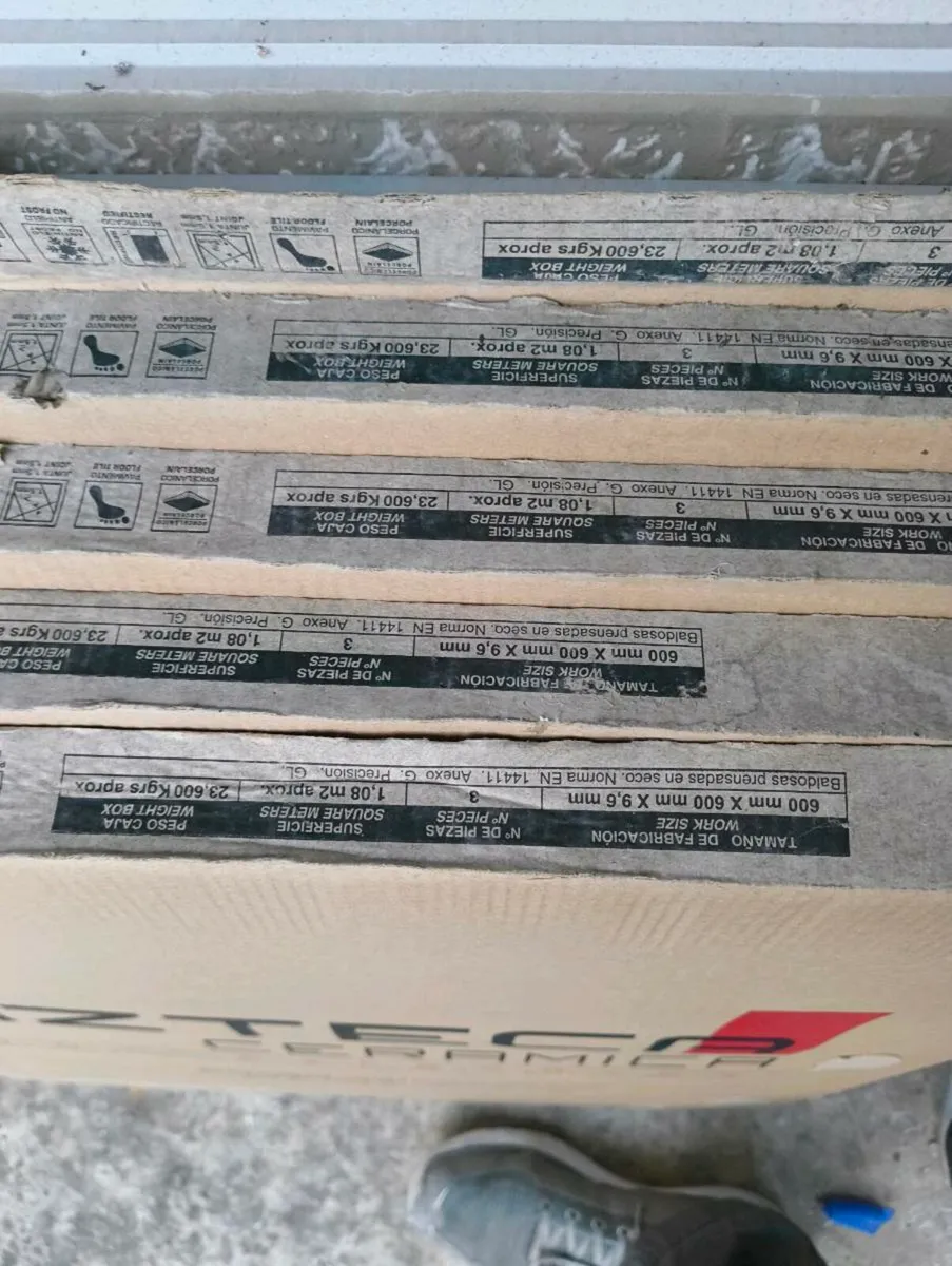 Porcelain tiles - Image 3