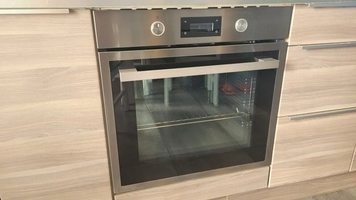 Kitchen oven - Image 1
