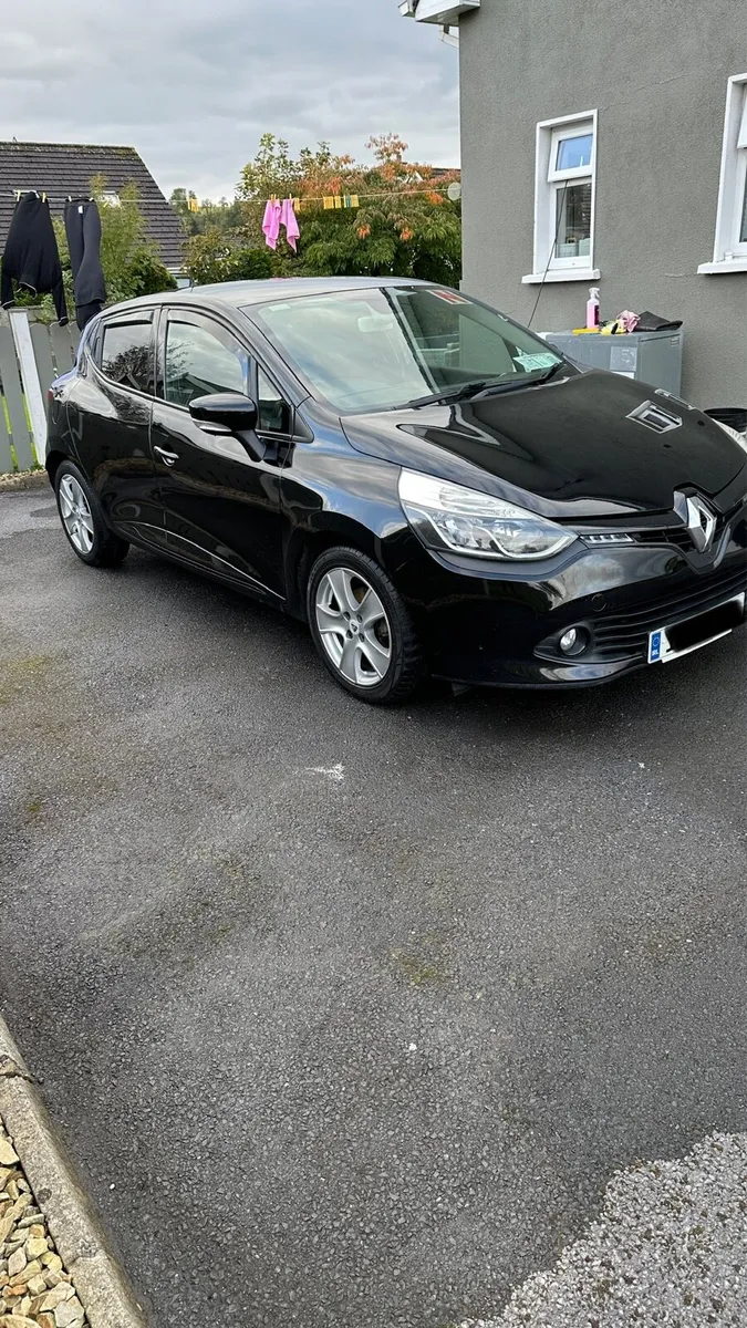 2016 1.2 petrol Clio - Image 2