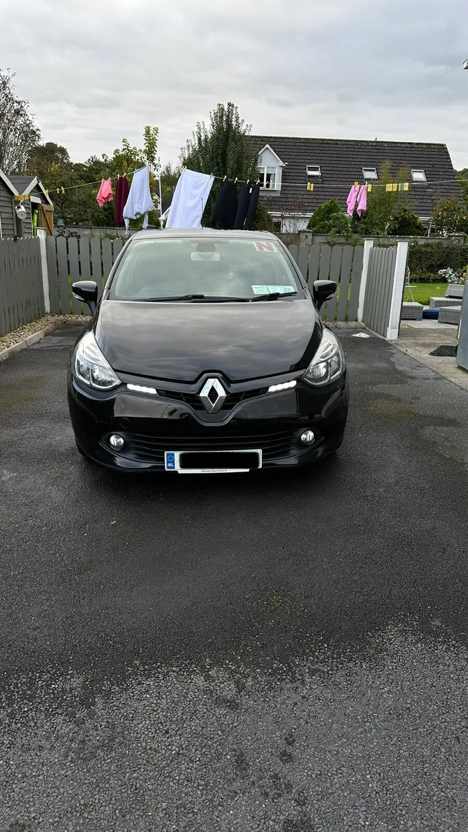 2016 1.2 petrol Clio - Image 4